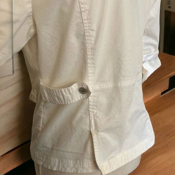 Dress Barn, Large, Elbow Sleeve Top or Lightweight Coat, Silver Accents & Snaps - Picture 6 of 8